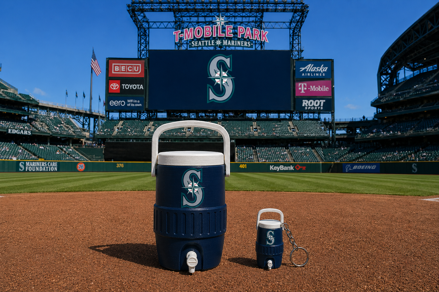 SEATTLE MARINERS 12oz can holder koozie